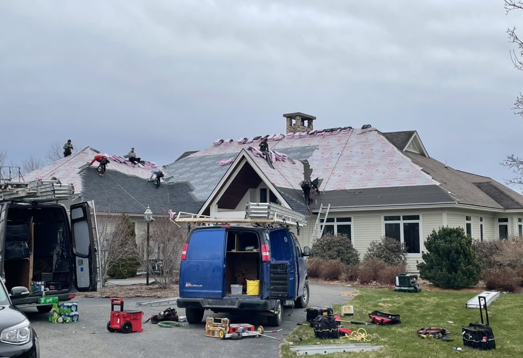 Roofing resolutions for seasonal roof repairs or roof replacement that every homeowner should make this year.