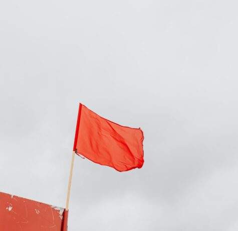 roofing companies in vermont red flag